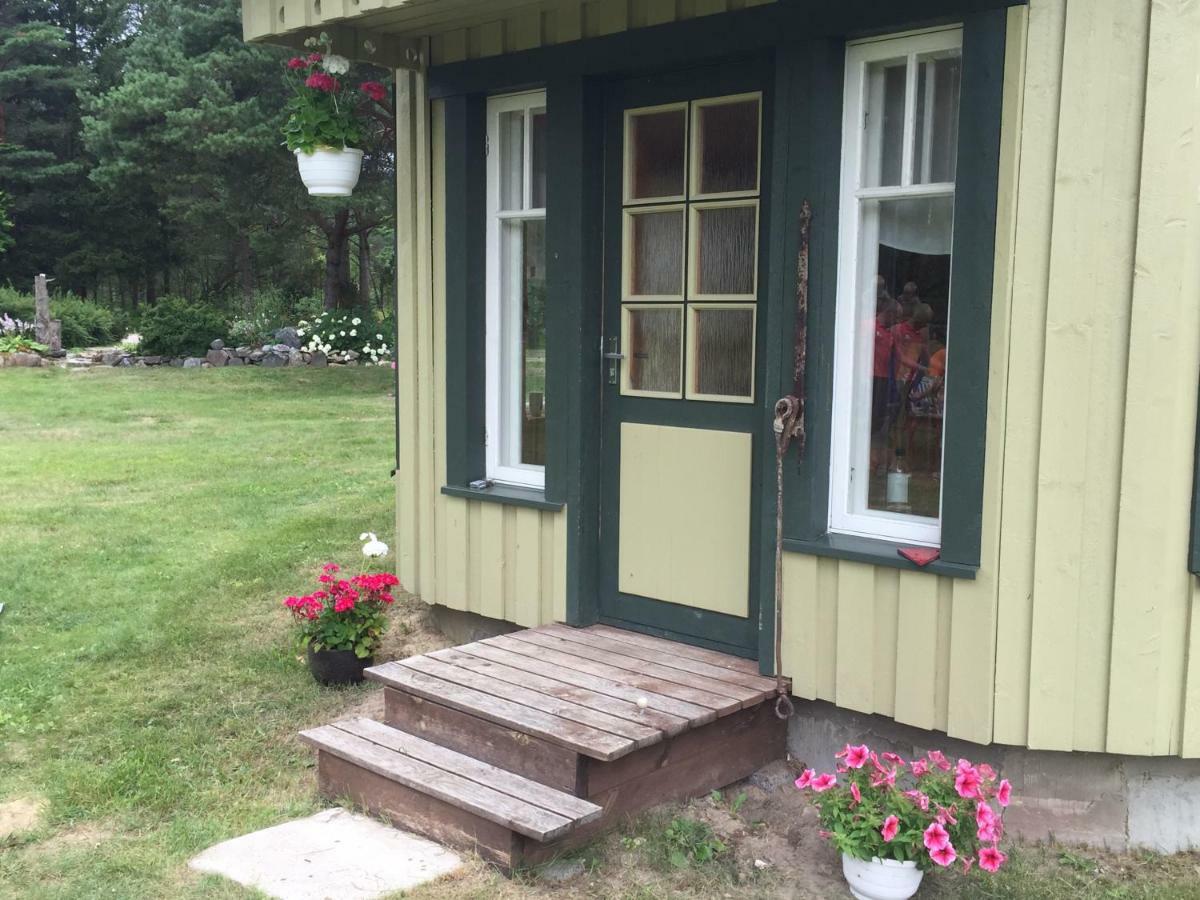 Kukka Holiday House Luaran gambar